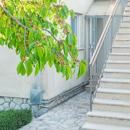 Apartmani Cimerman Krk Town Exterior foto